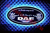 Табличка светящаяся в спальник DAF овал 600х300 12v