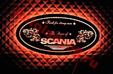 Табличка светящаяся в спальник SCANIA овал (Грифон) 600х300 12v-24v